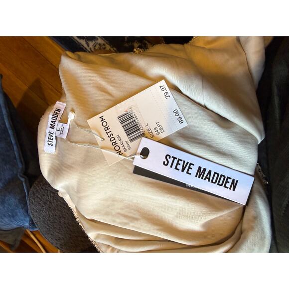 NWT STEVE MADDEN Stretch Sequin Camisole Sz. L - Picture 4 of 6